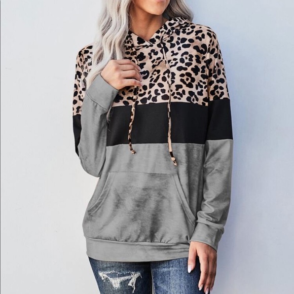 🆕 Marbled Leopard Color Block Hoodie Blush - Picture 6 of 7
